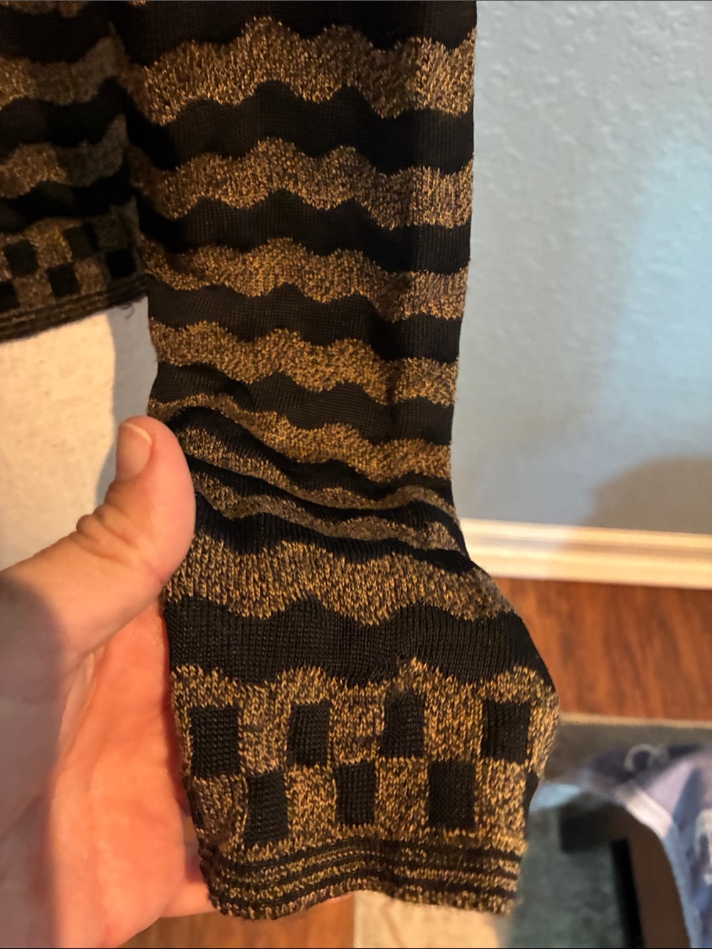 Fendi vintage Brown and Black Wavy Stripe Long-Sleeve Sweater Top - Picture 7 of 8